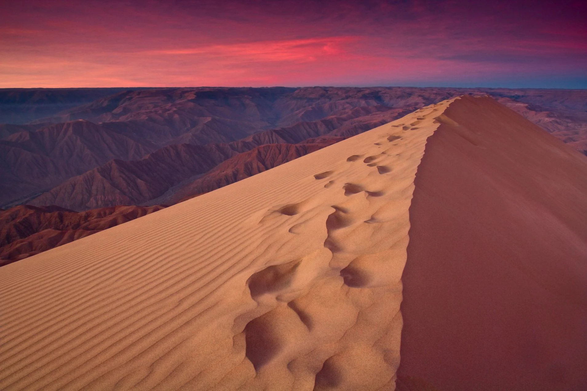 The Sahara Desert s Sand Dunes